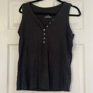 Denver hayes tank top